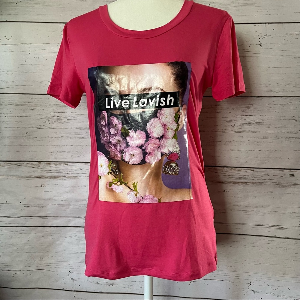 Live Lavish tee